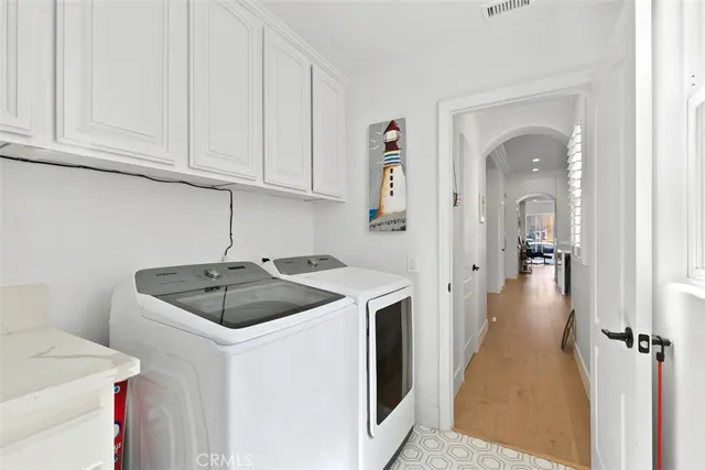 $10,000 | 113 18th Street, Huntington Beach, CA 92648