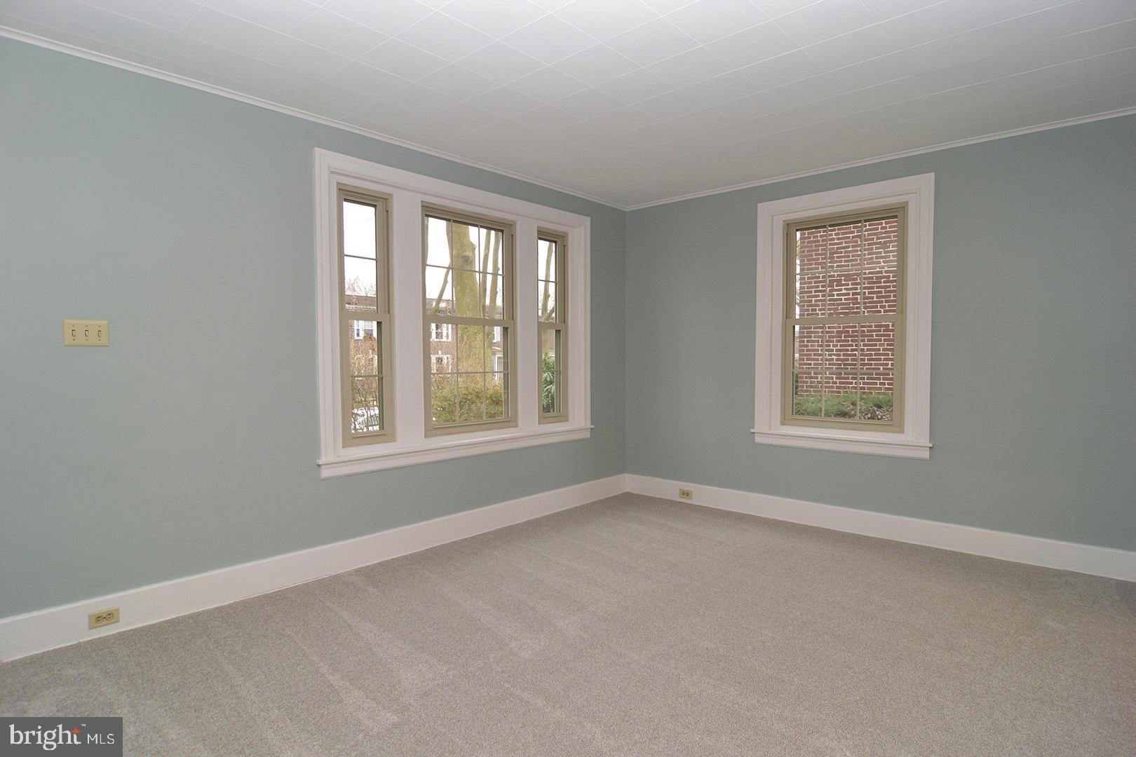 380 Sunset Road West Reading, PA 19611 - Photo 8 of 46 Beautiful Double Hung Tilt in Windows