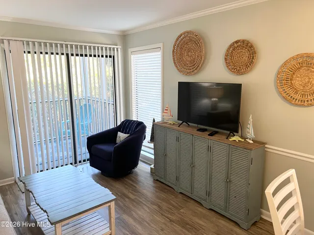 $475,000 | 2304 West Fort Macon Road, Unit H115, Atlantic Beach, NC 28512