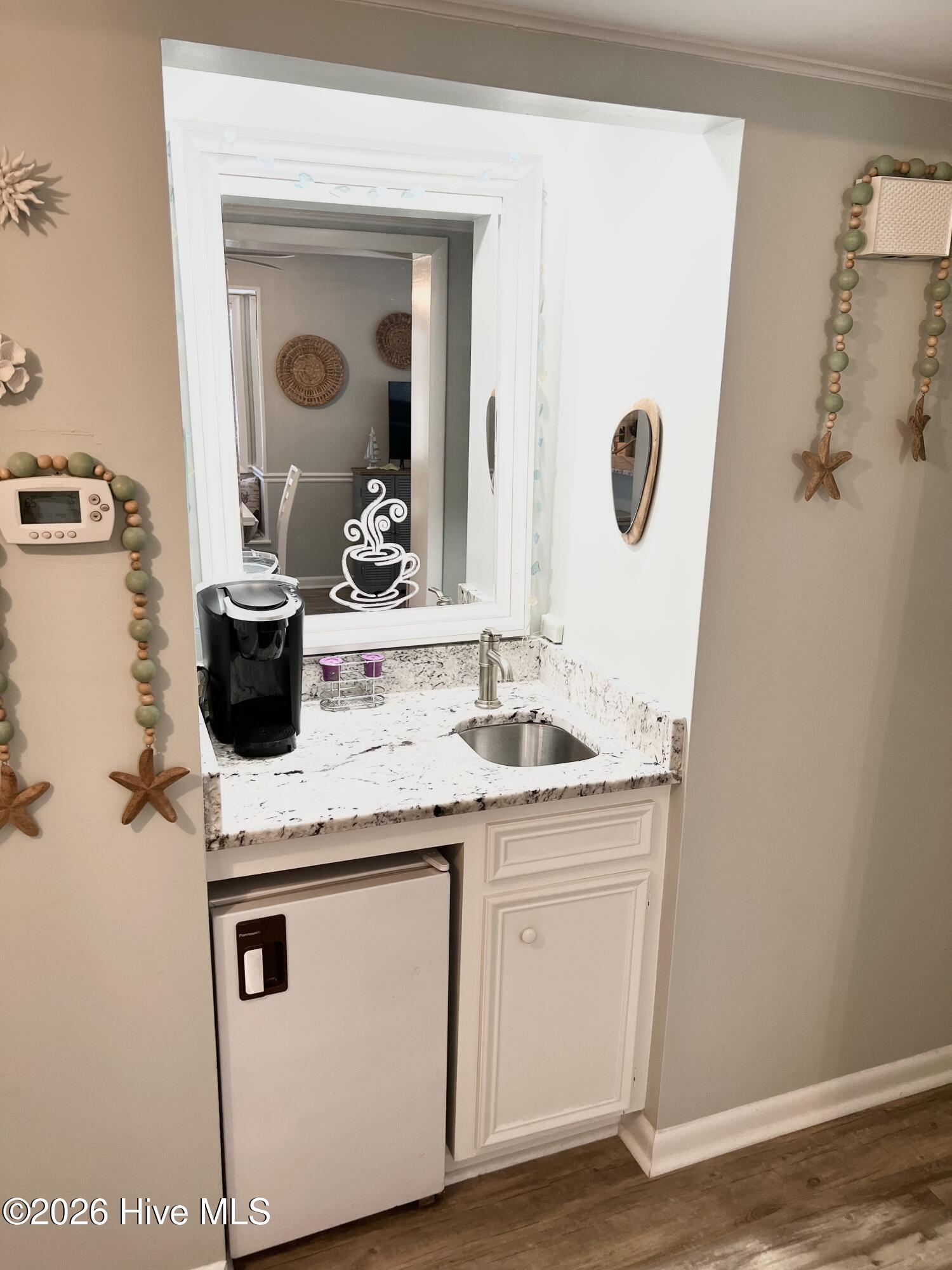 2304 West Fort Macon Road, Unit H115 Atlantic Beach, NC 28512 - Photo 8 of 22 Wet Bar