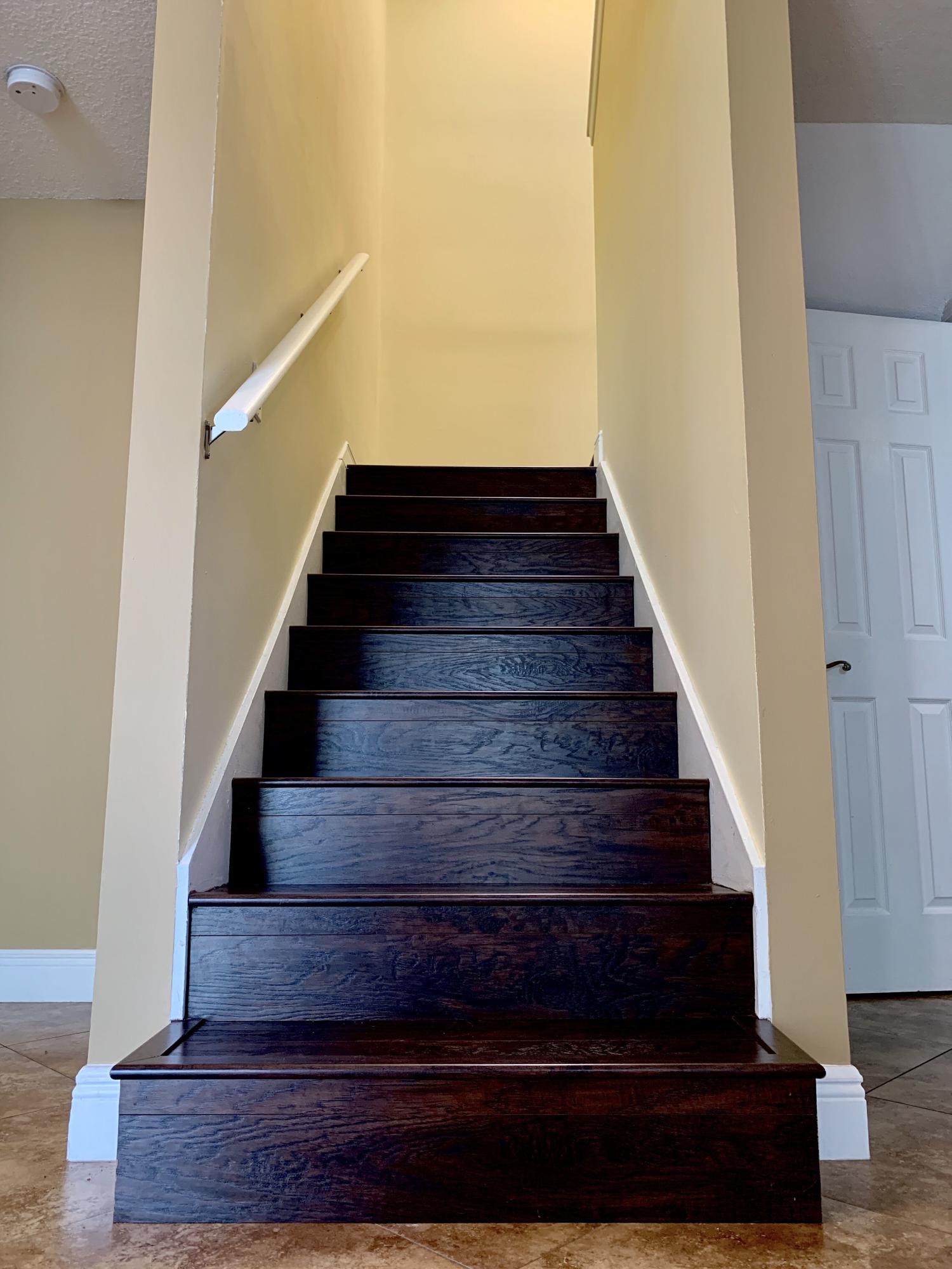 1098 Aviary Road Wellington, FL 33414 - Photo 21 of 37 Stairs