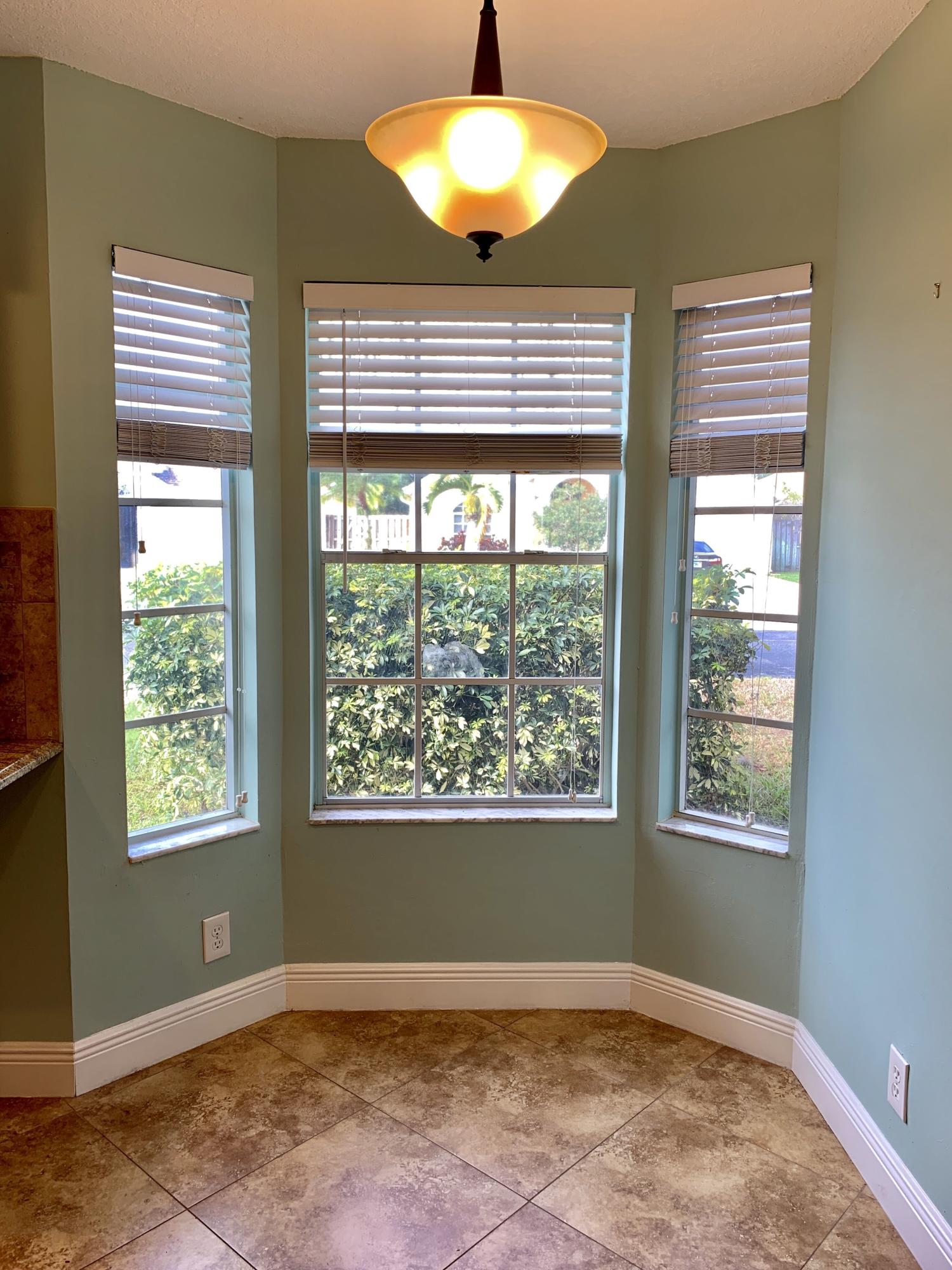 1098 Aviary Road Wellington, FL 33414 - Photo 10 of 37 Breakfast Area