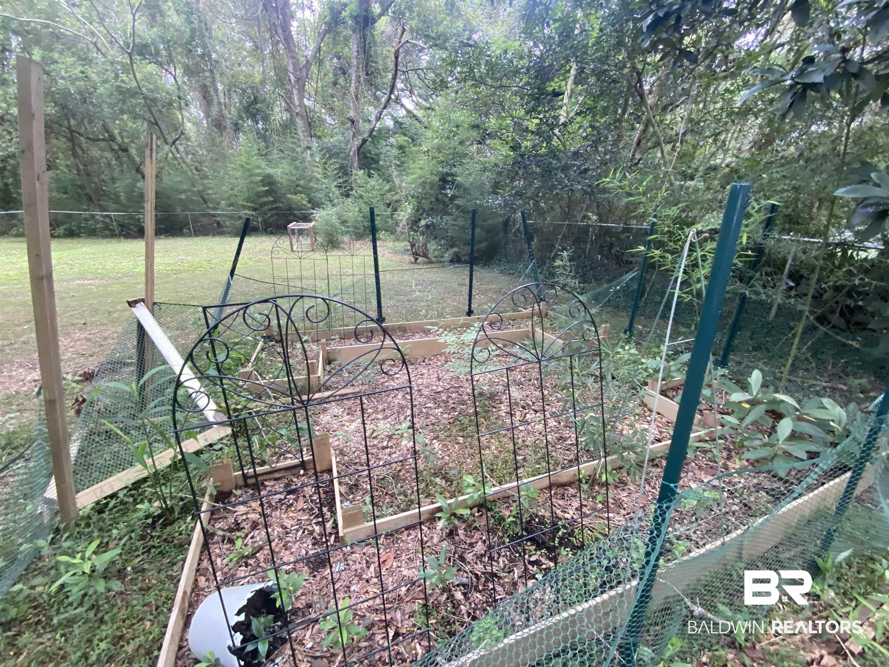 24325 Ramsey Road Fairhope, AL 36532 - Photo 14 of 16 Garden Area backyard