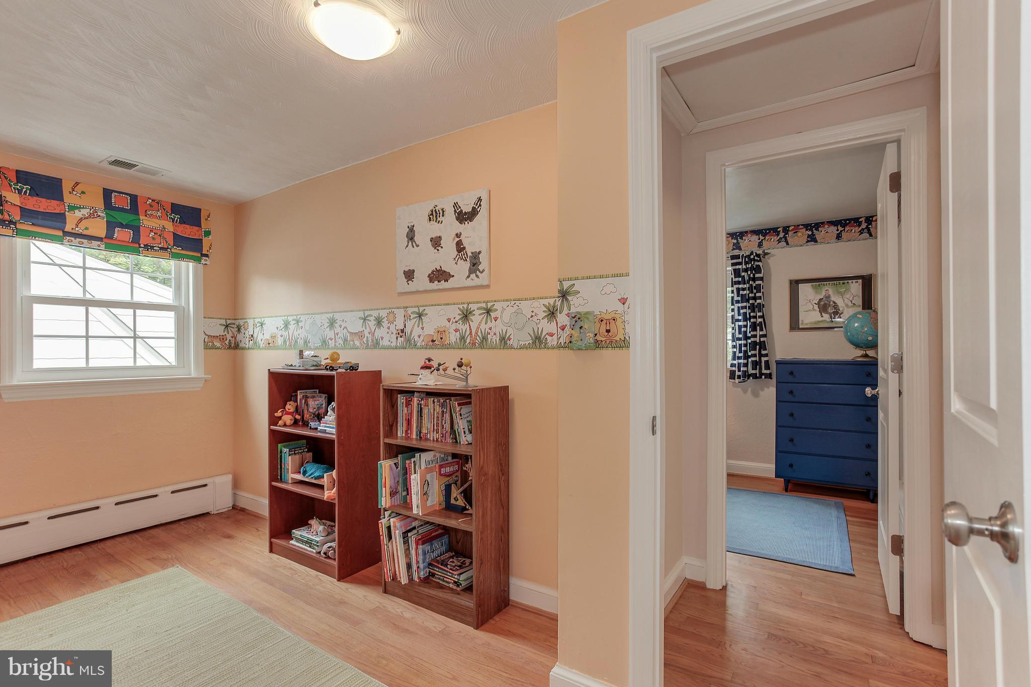9111 Wire Avenue Silver Spring, MD 20901 - Photo 14 of 25 Bedroom