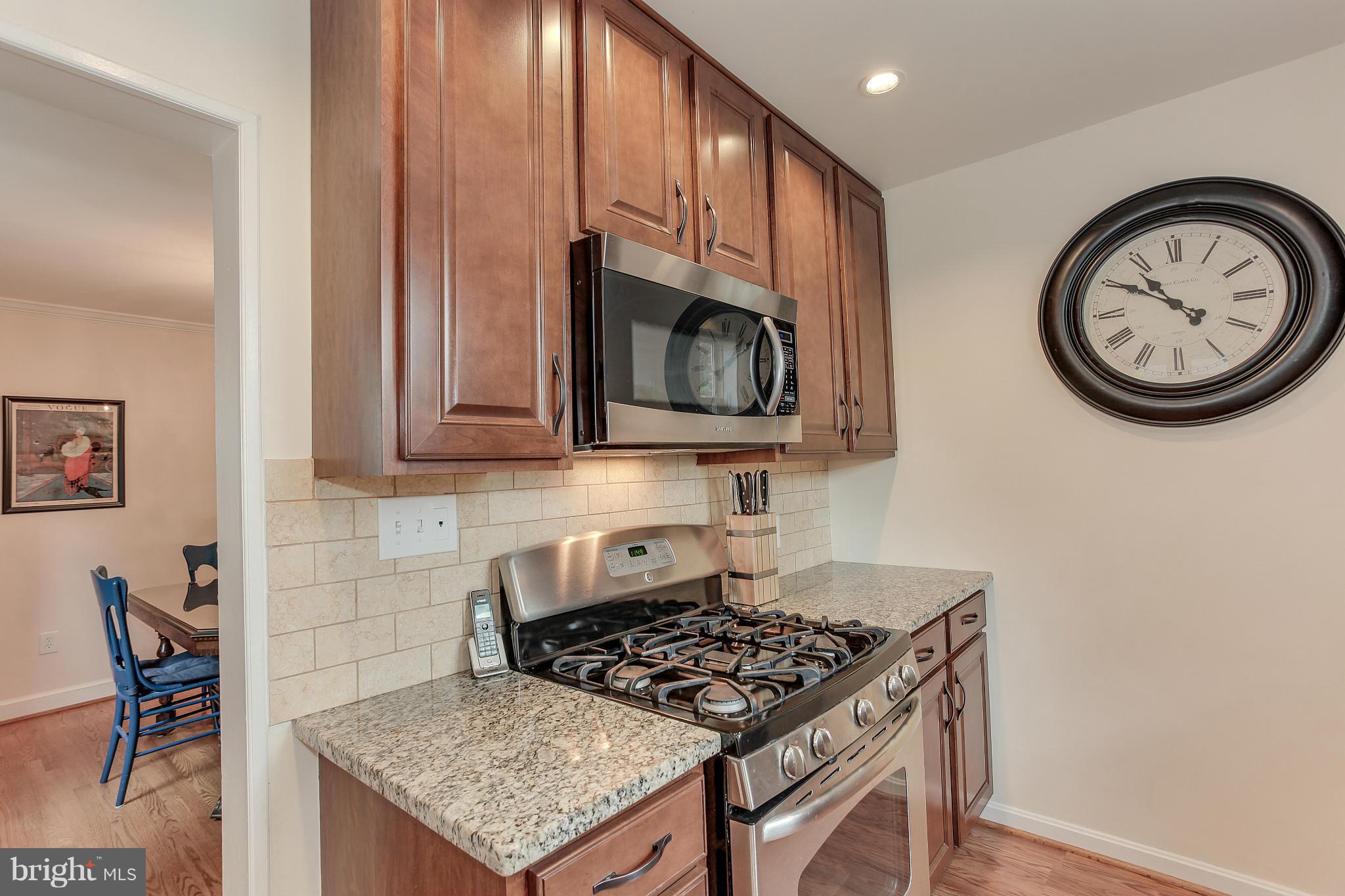 9111 Wire Avenue Silver Spring, MD 20901 - Photo 6 of 25 Kitchen