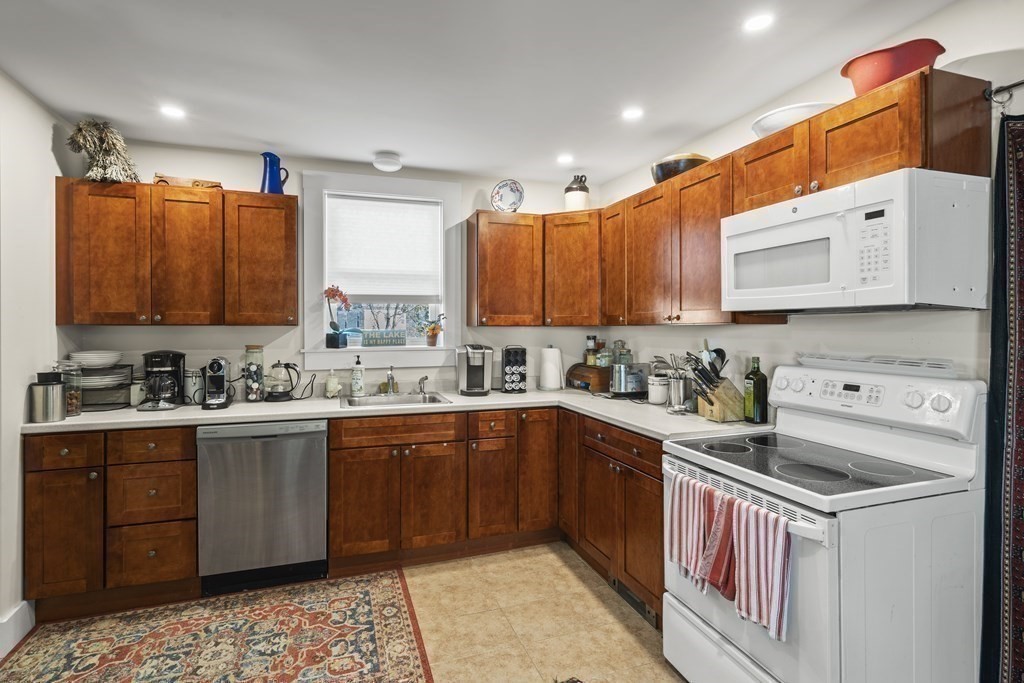 38-40 Walnut Street Maynard, MA 01754 - Photo 17 of 38 Gallery Image 17