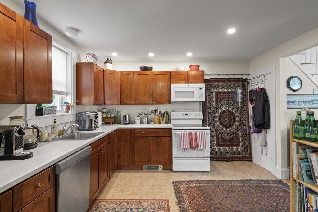 38-40 Walnut Street Maynard, MA 01754 - Photo 18 of 38 Gallery Image 18