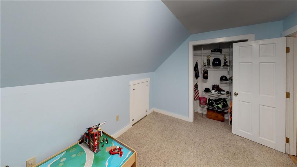 523 Davis Road Union, ME 04862 - Photo 21 of 30 Playroom
