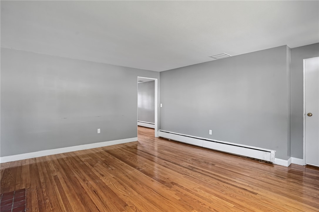 74 Ticonderoga Drive Warwick, RI 02889 - Photo 10 of 35 Gallery Image 10