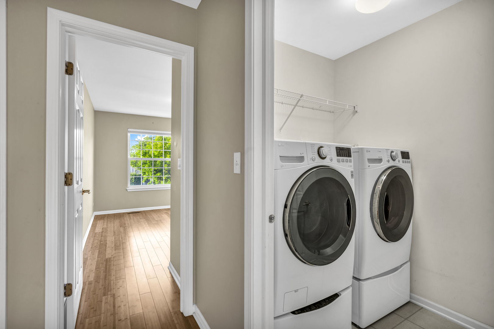 2241 Avalon Court South Buffalo Grove, IL 60089 - Photo 15 of 25 a utility room with dryer and washer