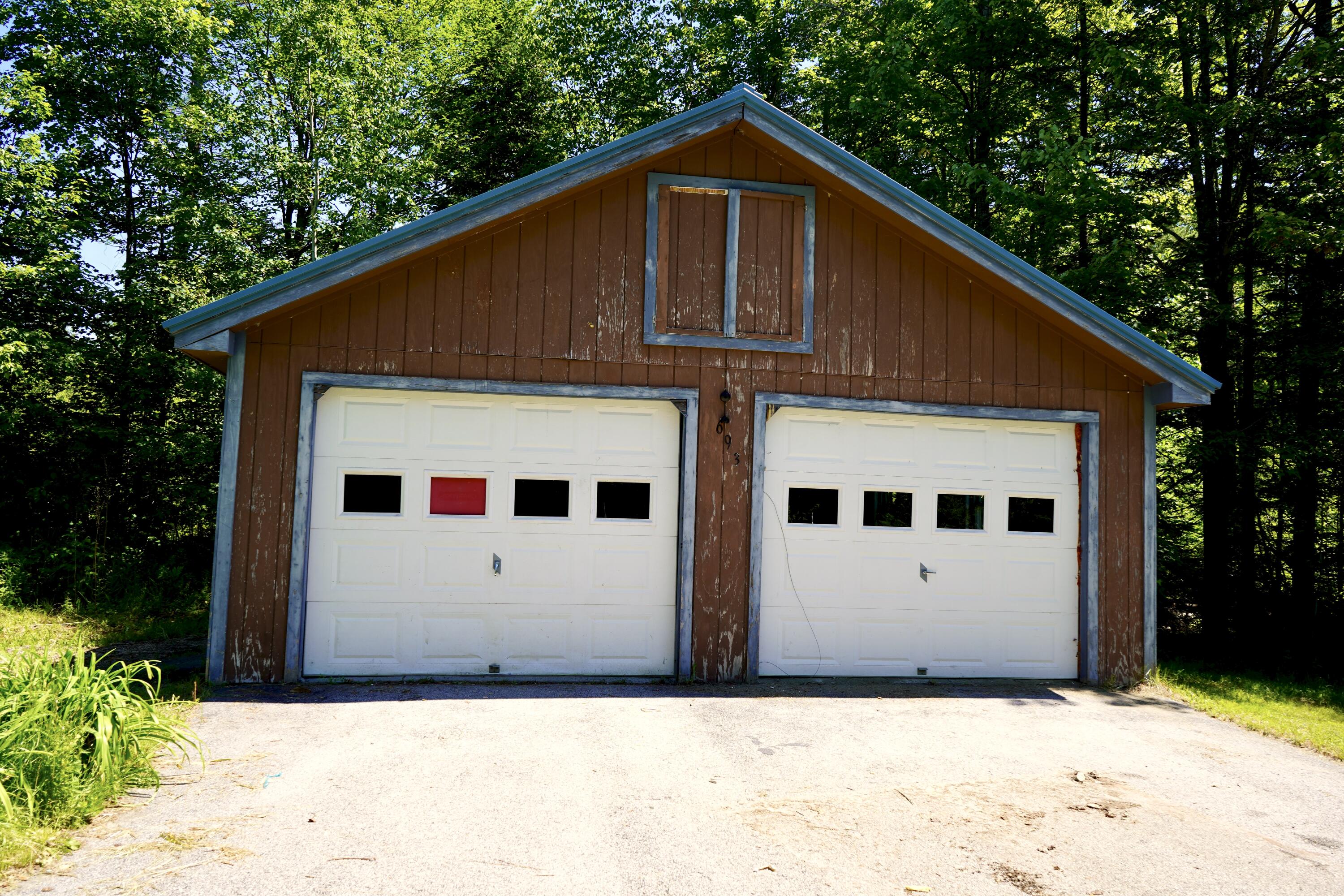 693 Canaan Road Pittsfield, ME 04967 - Photo 3 of 15