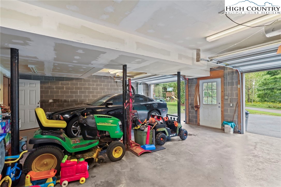 2969 Elk Creek Road Deep Gap, NC 28618 - Photo 42 of 43 Gallery Image 42
