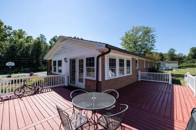 $379,000 | 2466 Little Gap Road, Elkton, VA 22827