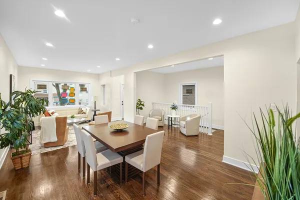 $3,500 | 2541 North 76th Avenue, Elmwood Park, IL 60707