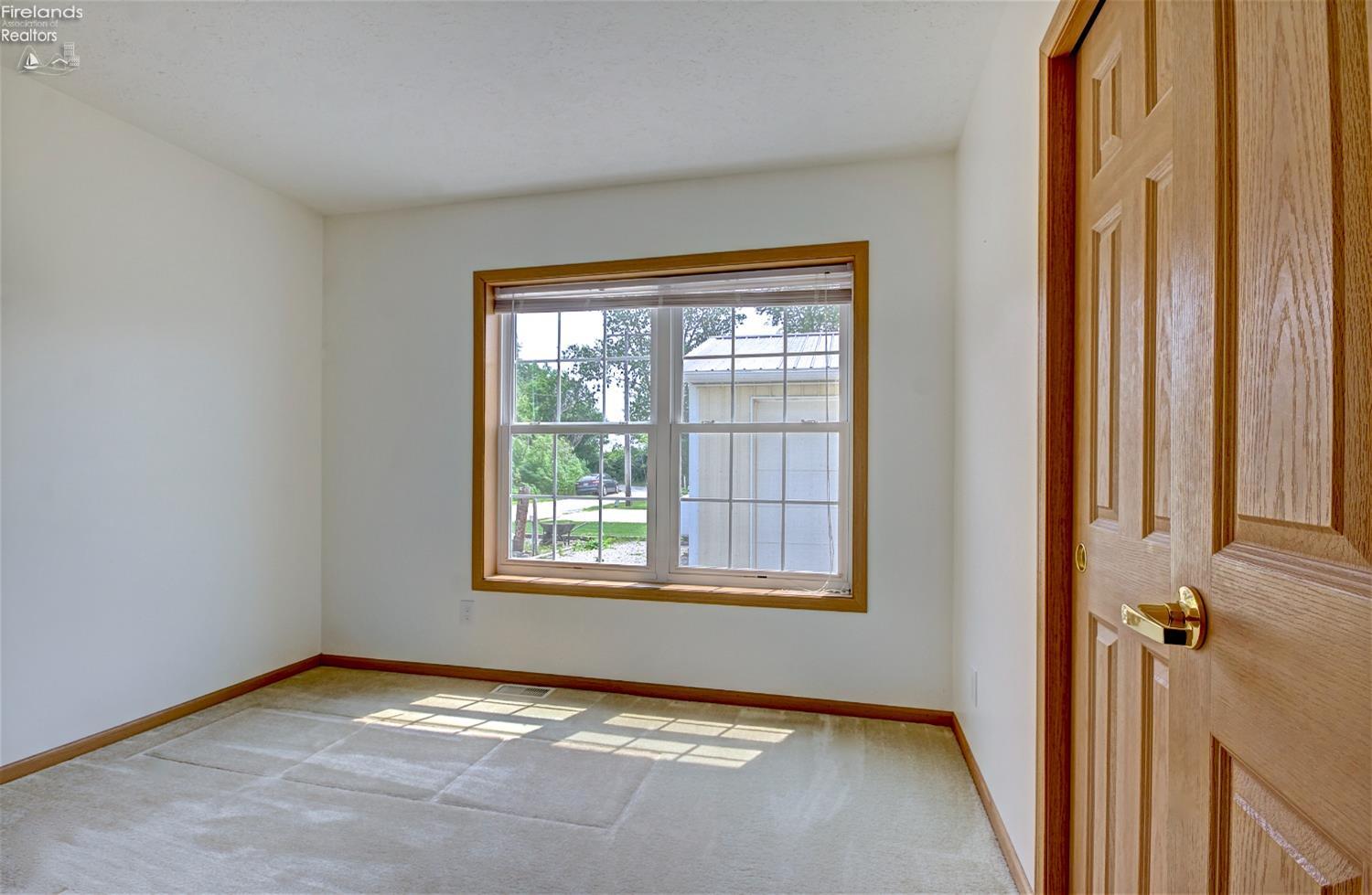 2050 Fletcher Road Port Clinton, OH 43452 - Photo 14 of 35 Gallery Image 14