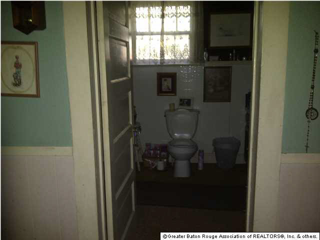 1010 Rushing Road West Denham Springs, LA 70726 - Photo 6 of 7 Gallery Image 6