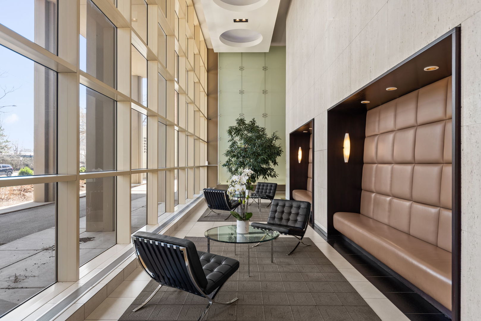 5320 North Sheridan Road, Unit 2201 Chicago, IL 60640 - Photo 15 of 18 a view of balcony with furniture