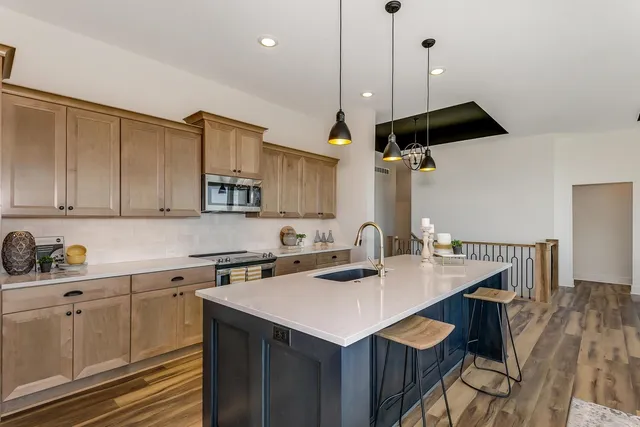 $513,130 | 3145 North Pine Grove Circle, Wichita, KS 67205