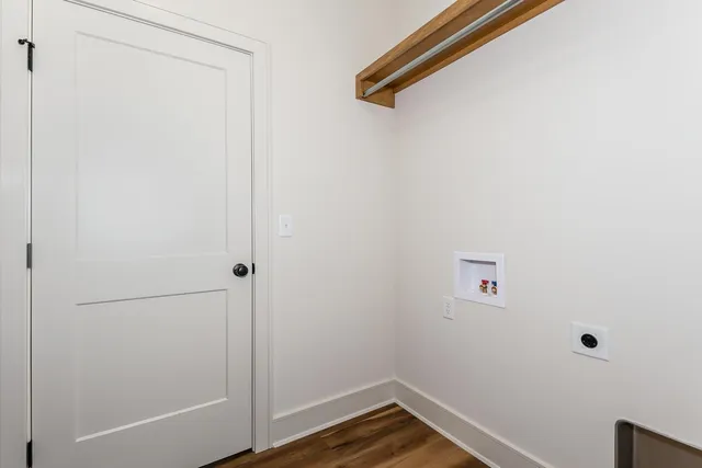 $513,130 | 3145 North Pine Grove Circle, Wichita, KS 67205