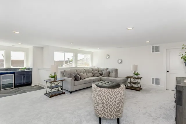 $513,130 | 3145 North Pine Grove Circle, Wichita, KS 67205