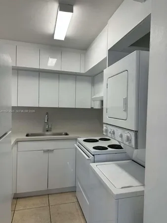 $2,200 | 13810 Southwest 112th Street, Unit 110, Miami, FL 33186