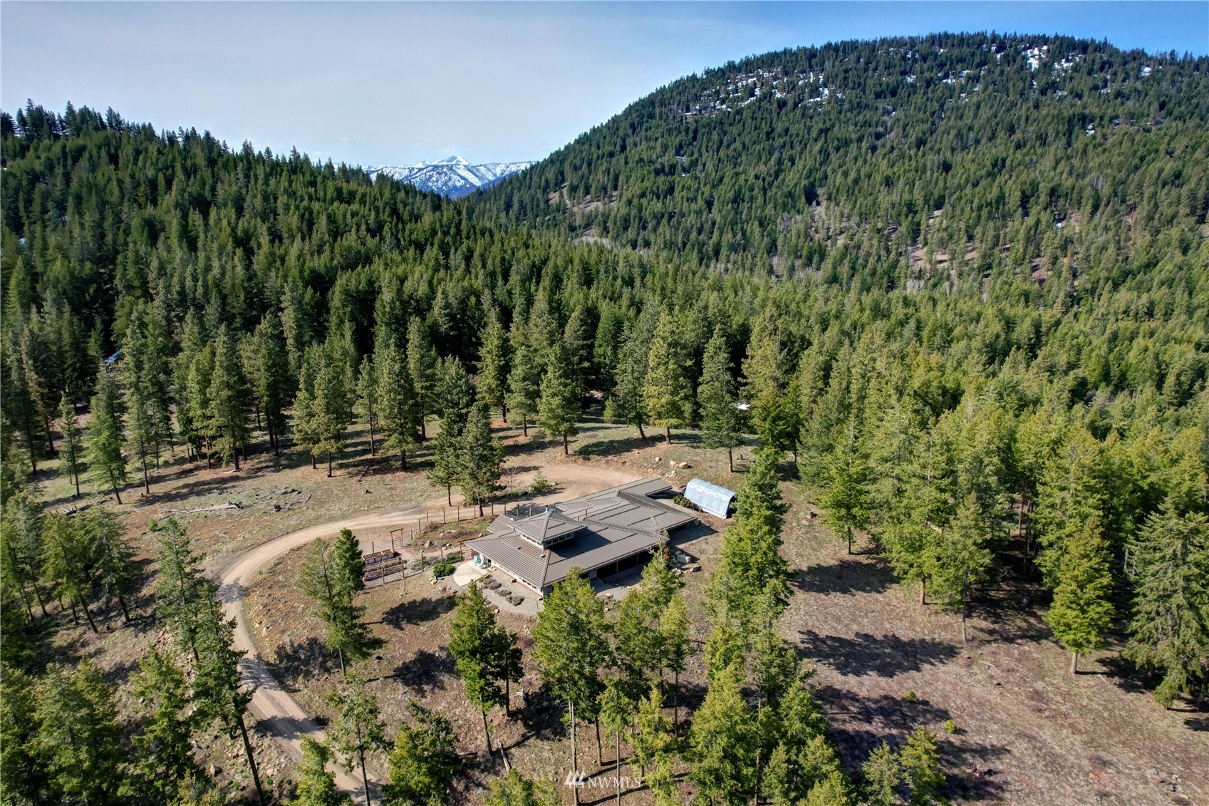 47 Fiddler's Road Winthrop, WA 98862 - Photo 7 of 40 Gallery Image 7