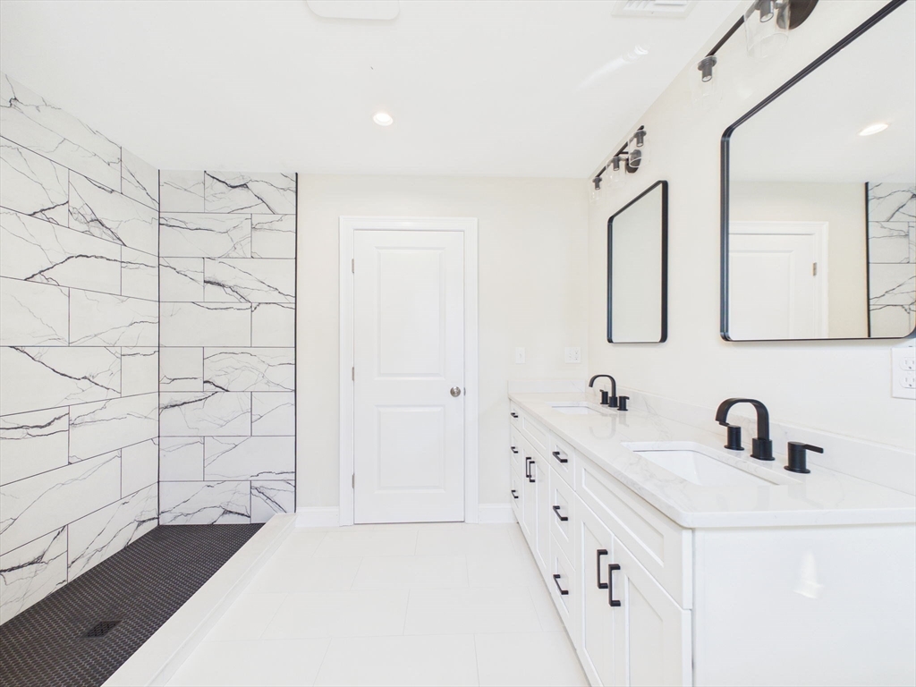 2 Bc Lane Berkley, MA 02779 - Photo 30 of 39