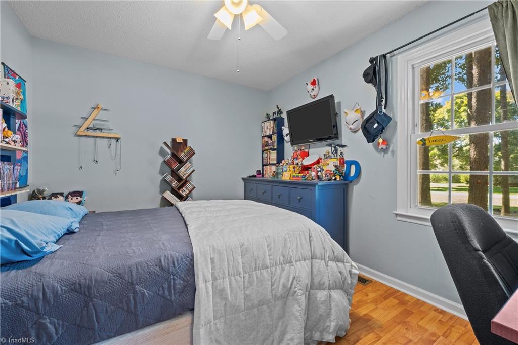 1656 Turner Road Mebane, NC 27302 - Photo 21 of 34 Gallery Image 21