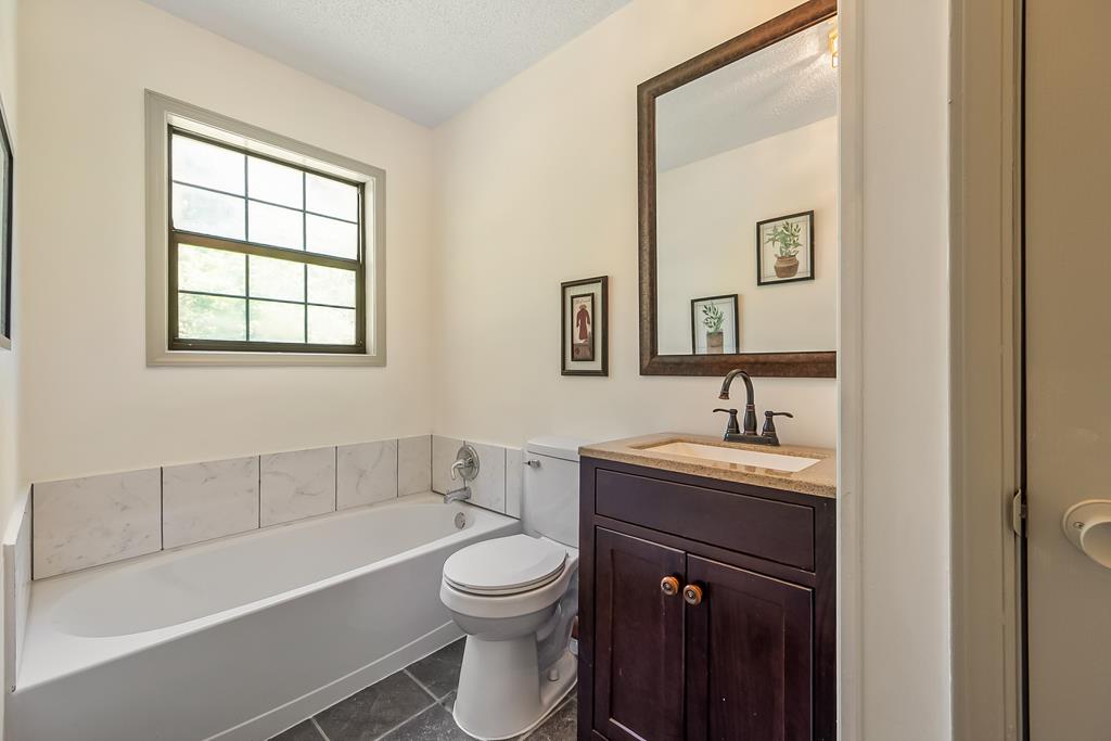 309 Timber Road Barren Springs, VA 24313 - Photo 37 of 66 Gallery Image 37