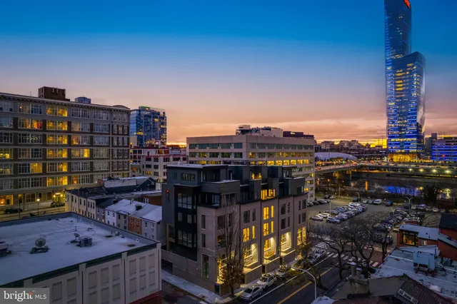 $2,995,000 | 2324 Sansom Street, Philadelphia, PA 19103