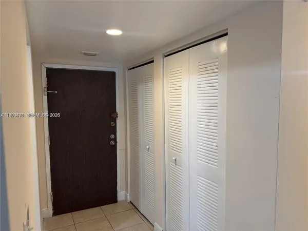 $2,100 | 486 Northwest 165th Street, Unit B506, Miami, FL 33169