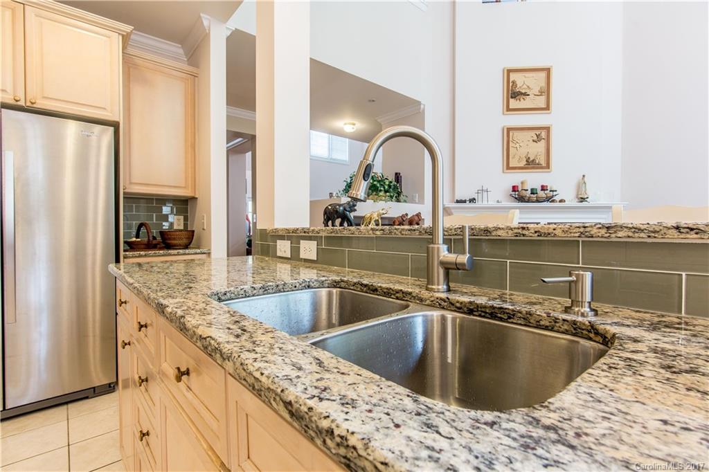 10028 Paradise Ridge Road Charlotte, NC 28277 - Photo 8 of 24 Gallery Image 8