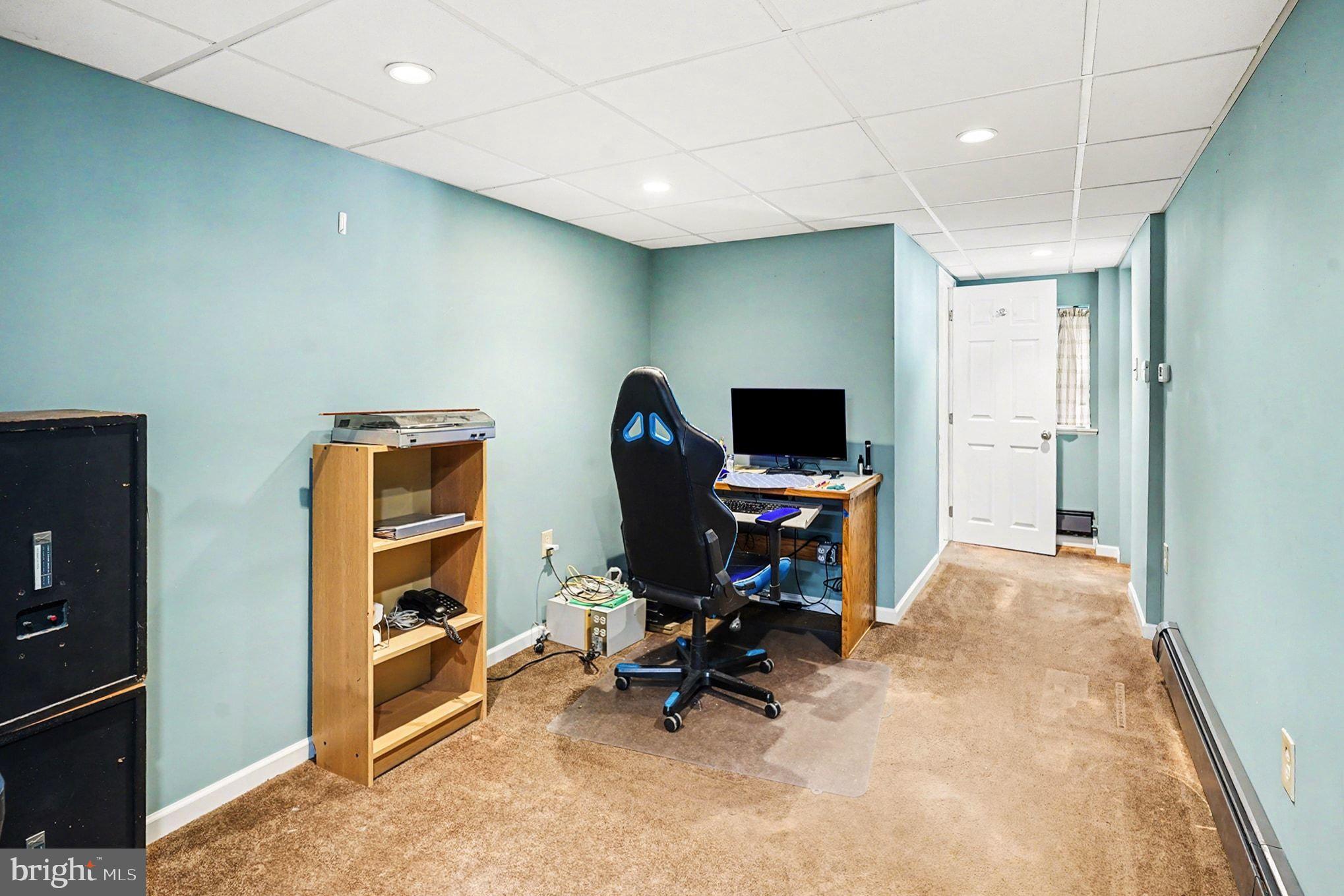 4031 Vernon Road Drexel Hill, PA 19026 - Photo 27 of 38 a view of a workspace with furniture