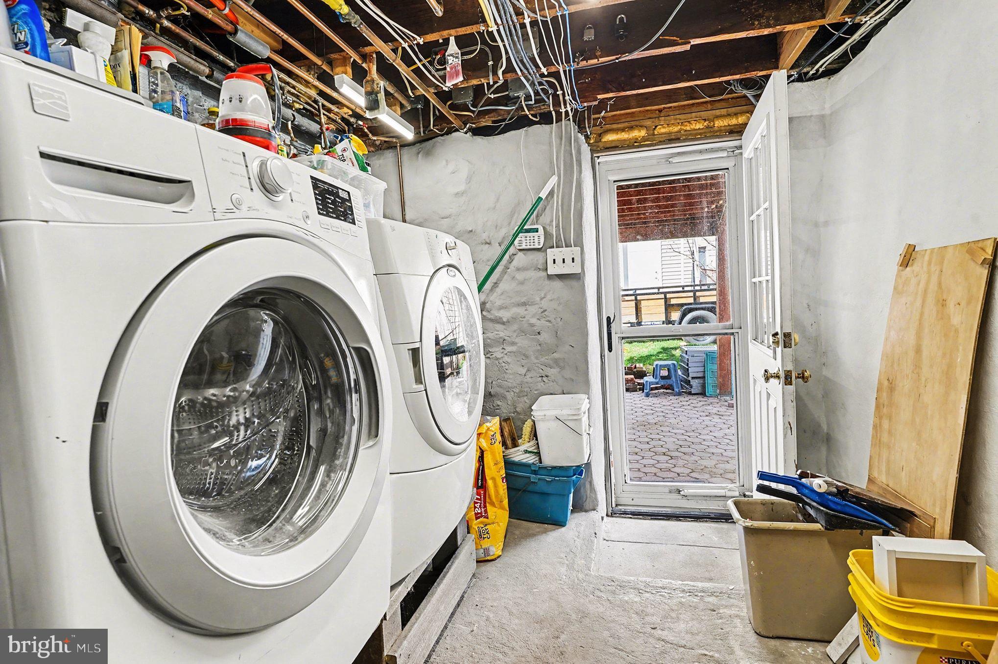 4031 Vernon Road Drexel Hill, PA 19026 - Photo 28 of 38 a utility room with dryer and washer