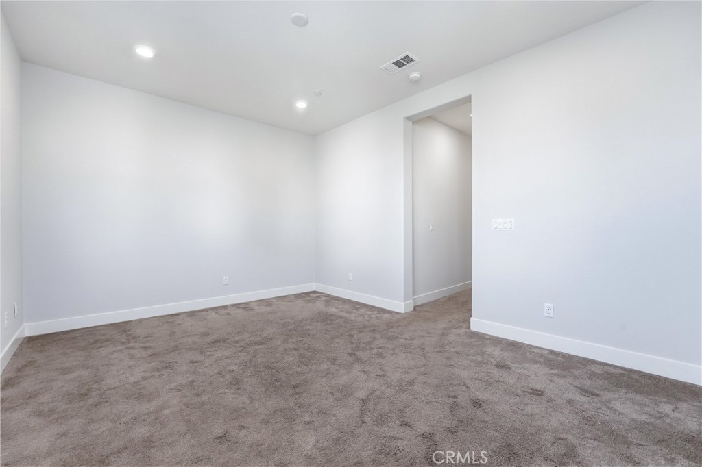 182 Scale Irvine, CA 92618 - Photo 44 of 61 A flex room that works as a bedroom, home office, or meditation space depending on how you want to live.
