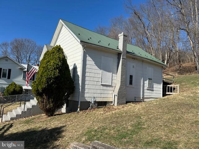 13519 Old Legislative Road Southwest Frostburg, MD 21532 - Photo 19 of 37 Right side
