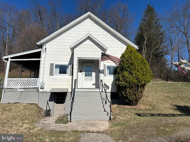 13519 Old Legislative Road Southwest Frostburg, MD 21532 - Photo 28 of 37 Front of house