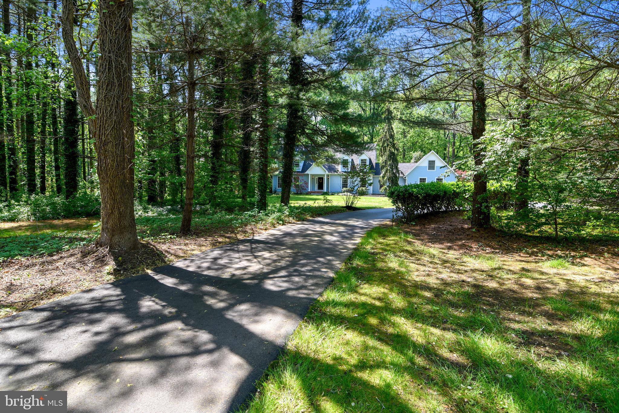 15 Poplar Point Road Edgewater, MD 21037 - Photo 3 of 37 Gallery Image 3