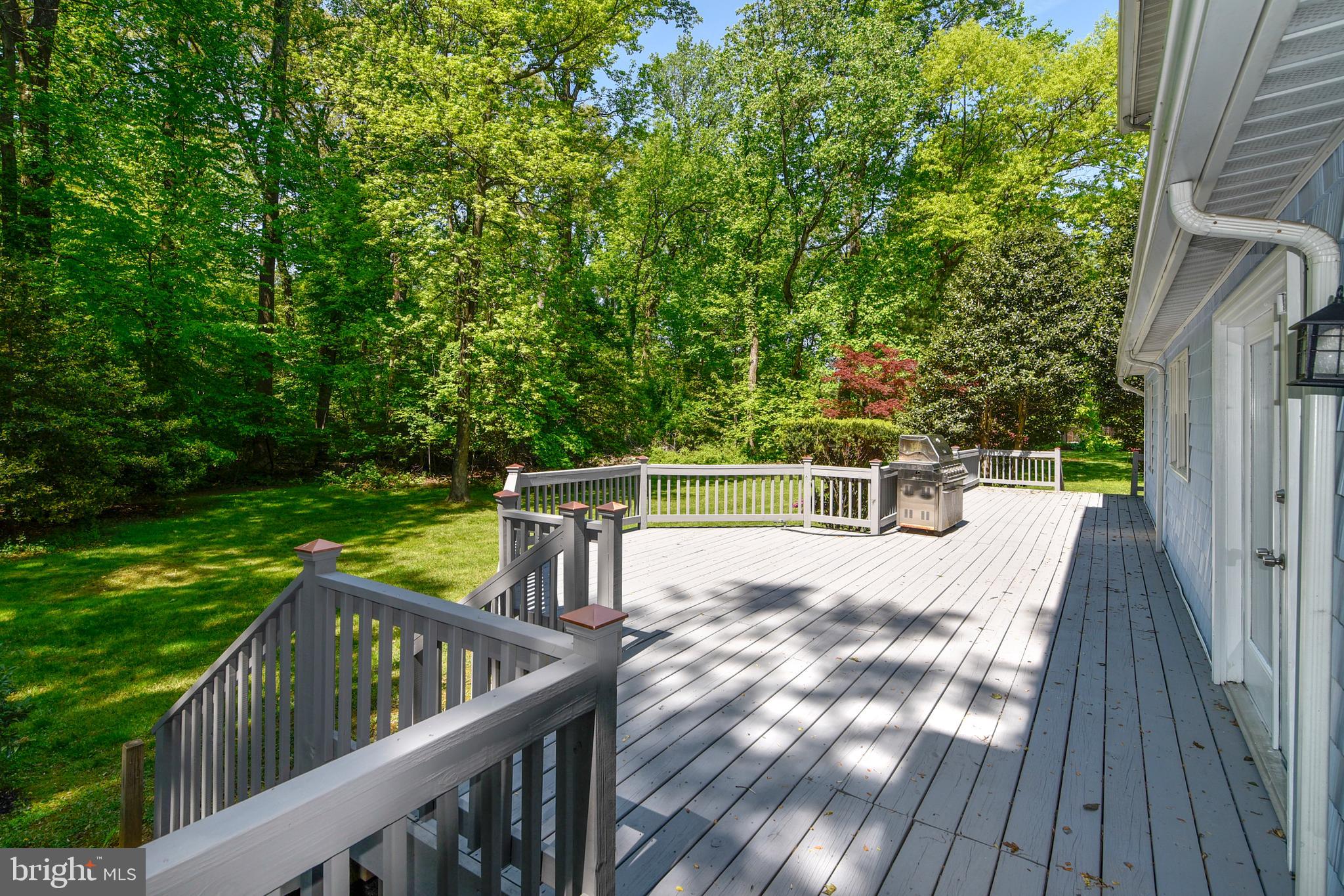 15 Poplar Point Road Edgewater, MD 21037 - Photo 7 of 37 Gallery Image 7