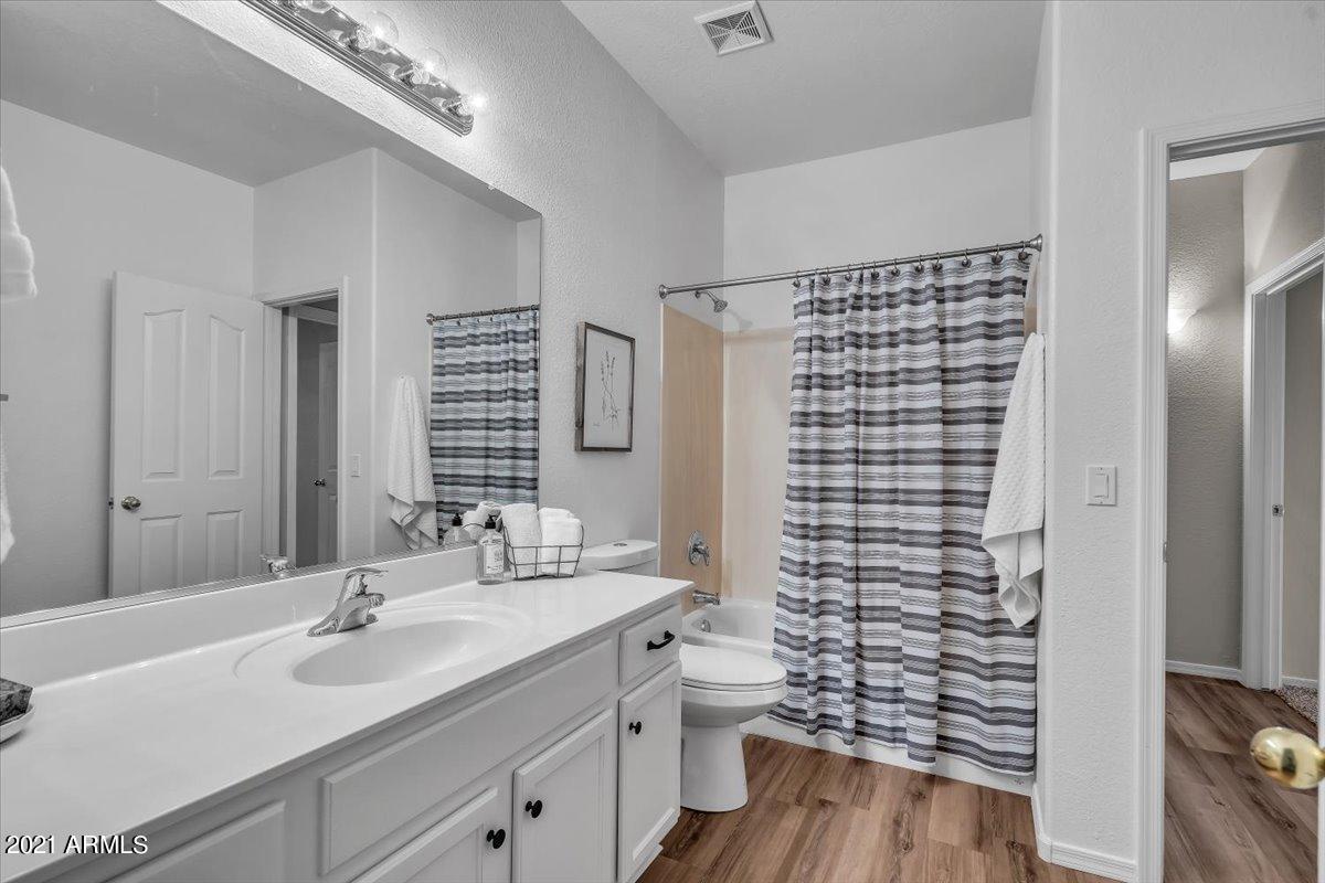 4301 South Splendor Place Gilbert, AZ 85297 - Photo 25 of 38 30-28Full baht