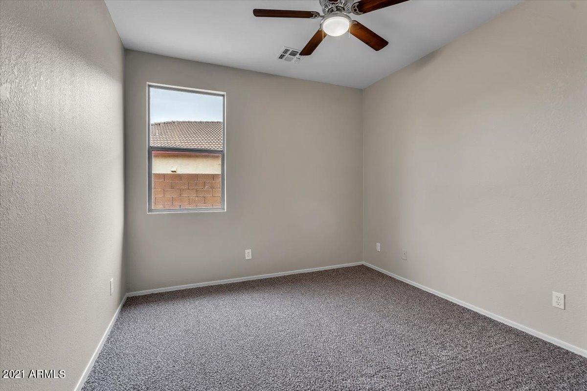 4301 South Splendor Place Gilbert, AZ 85297 - Photo 26 of 38 31-29Bedroom2