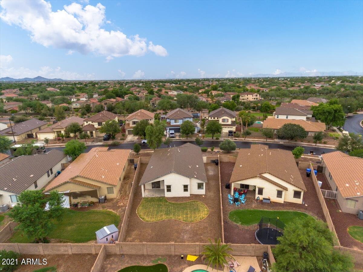 4301 South Splendor Place Gilbert, AZ 85297 - Photo 36 of 38 41-39Aerial back of home