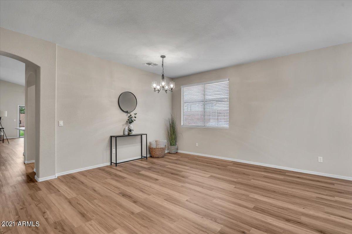 4301 South Splendor Place Gilbert, AZ 85297 - Photo 4 of 38 09-9Formal Living Room & Dining