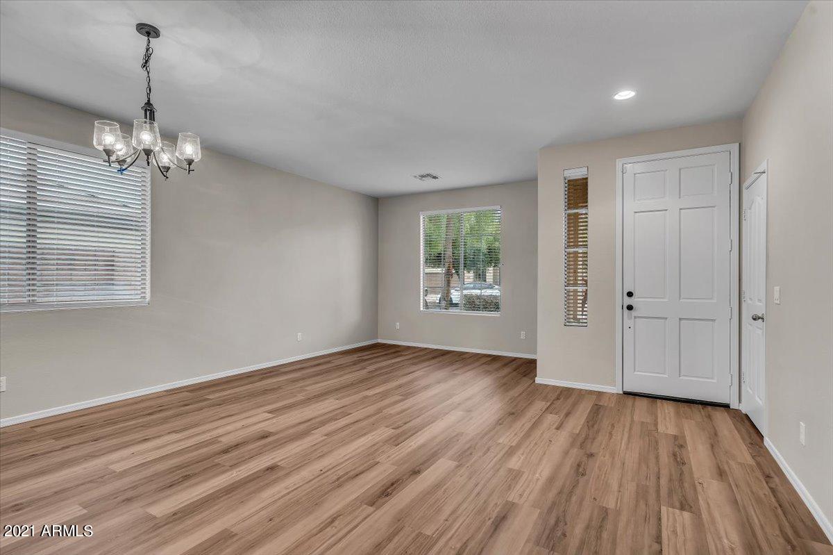 4301 South Splendor Place Gilbert, AZ 85297 - Photo 5 of 38 10-10Formal Dining & Living Room