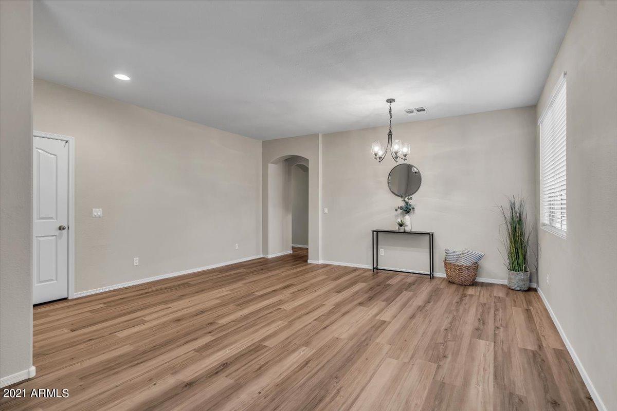 4301 South Splendor Place Gilbert, AZ 85297 - Photo 6 of 38 11-11Formal dining & Living room