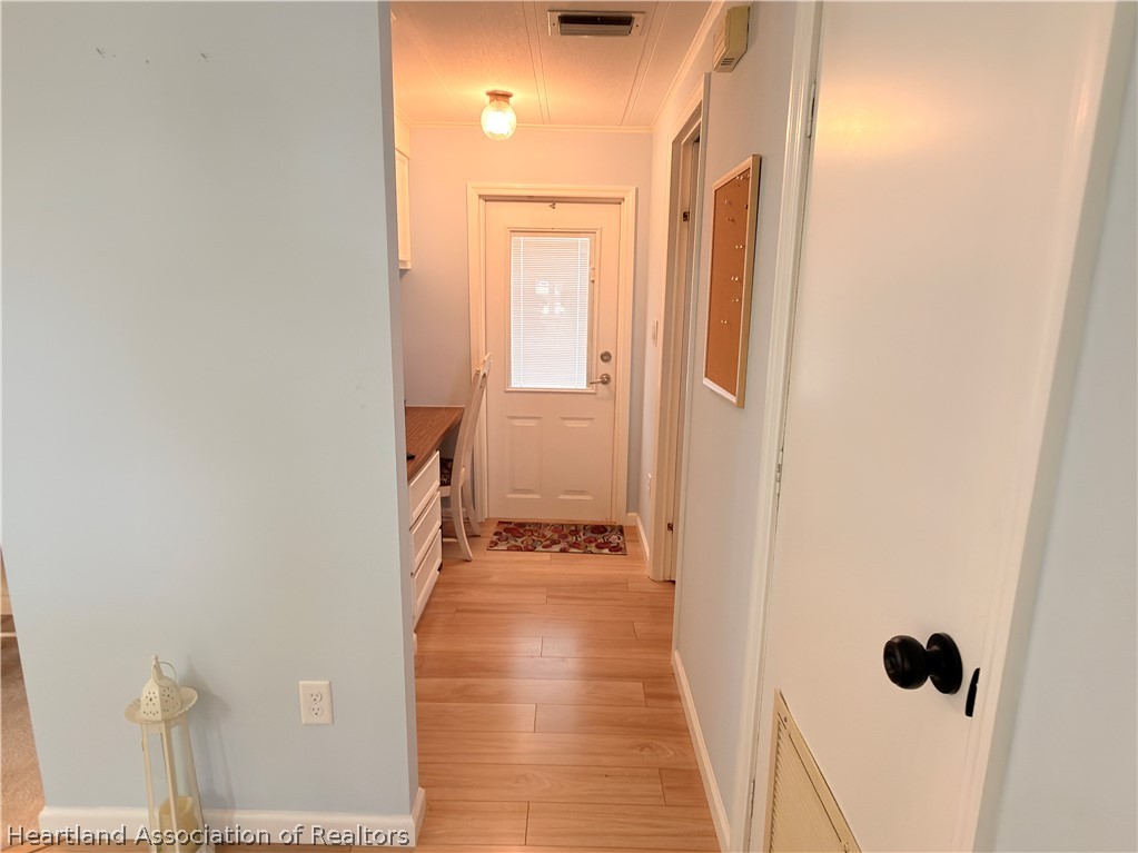 2202 Bahama Road Sebring, FL 33870 - Photo 12 of 31 Gallery Image 12