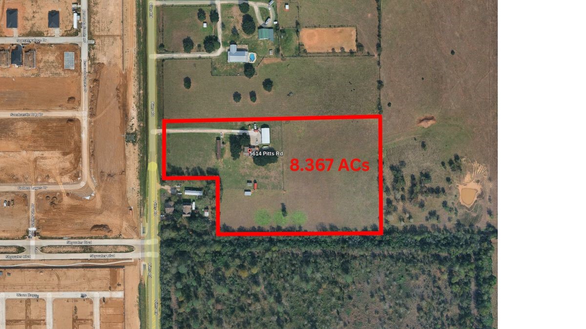 5614 Pitts Road Katy, TX 77493 - Photo 5 of 29 a view of storage and utility room