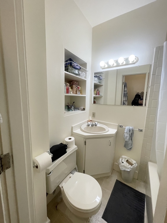 68 Myrtle Street, Unit 5 Boston, MA 02114 - Photo 13 of 14