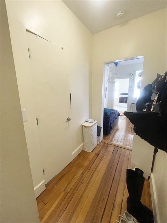 68 Myrtle Street, Unit 5 Boston, MA 02114 - Photo 10 of 14