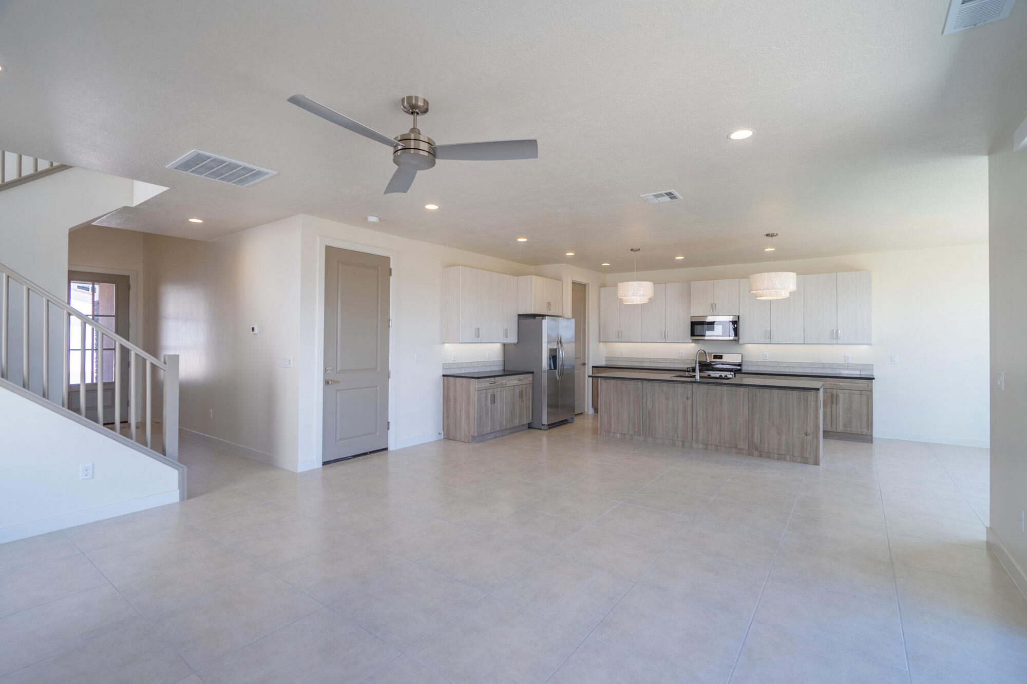 2936 West 570 North Hurricane, UT 84737 - Photo 14 of 82 Living